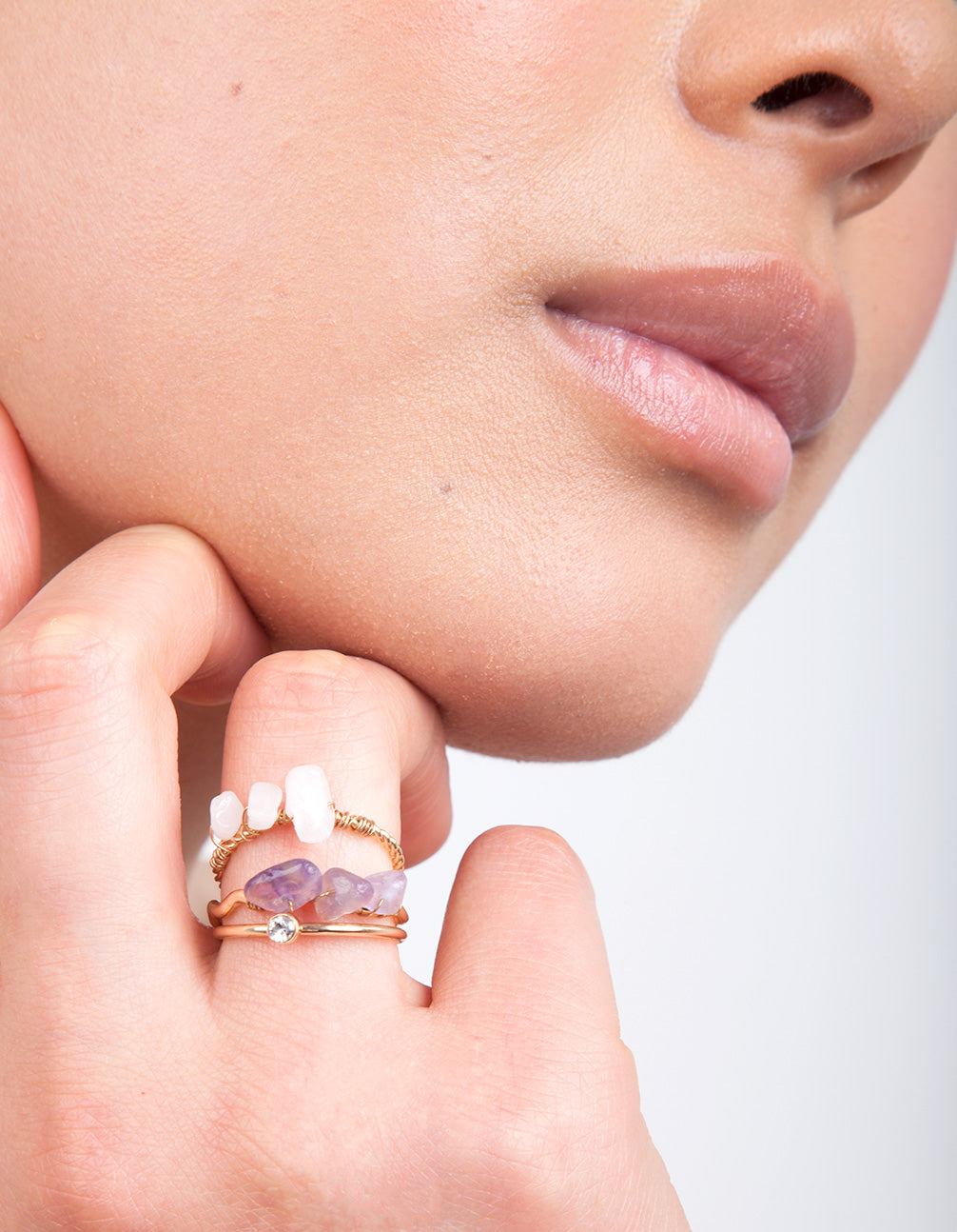 Gold Semi-Precious Thread Stone Ring