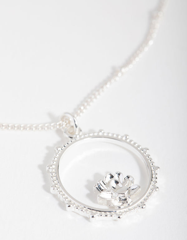 Silver Plated Flower Circle Necklace
