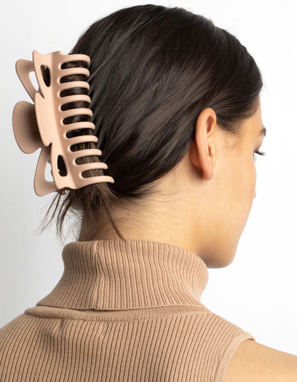 Neutral Large Triangular Claw Clip