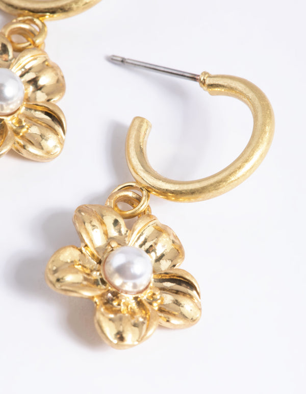 Worn Flower Pearl Mini Hoop Earrings