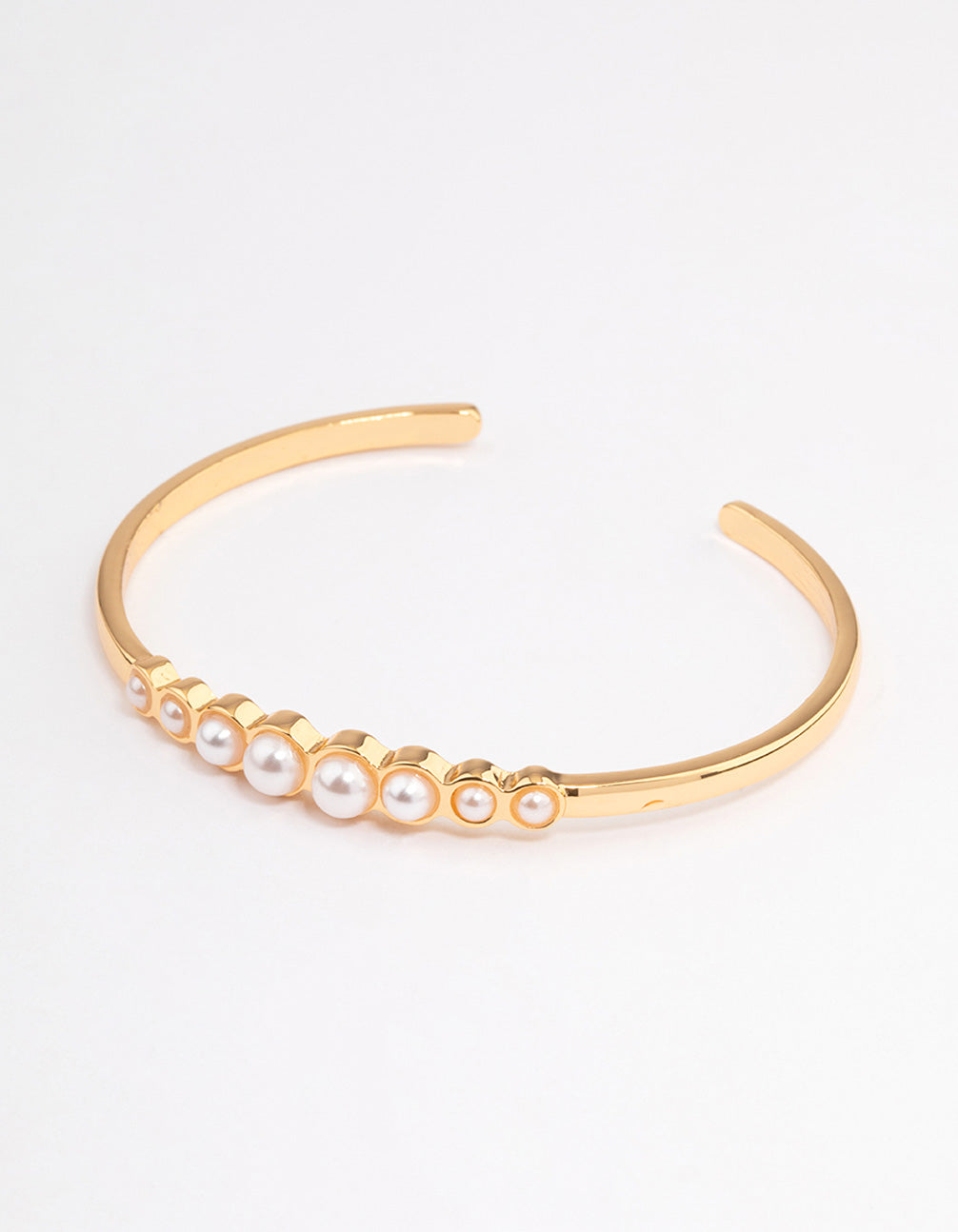 Gold Plated Graduated Pearl Wrist Cuff