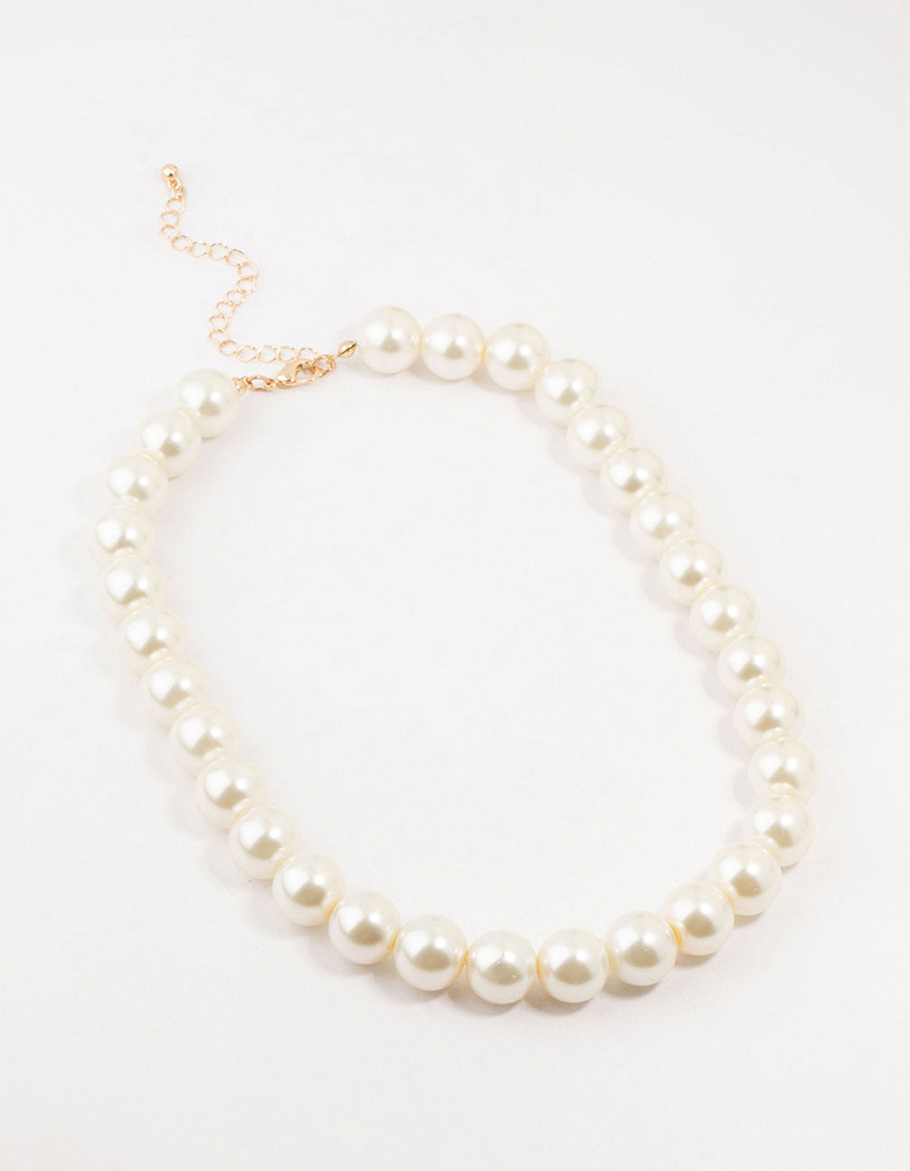 Beaded Graduating Pearl Necklace