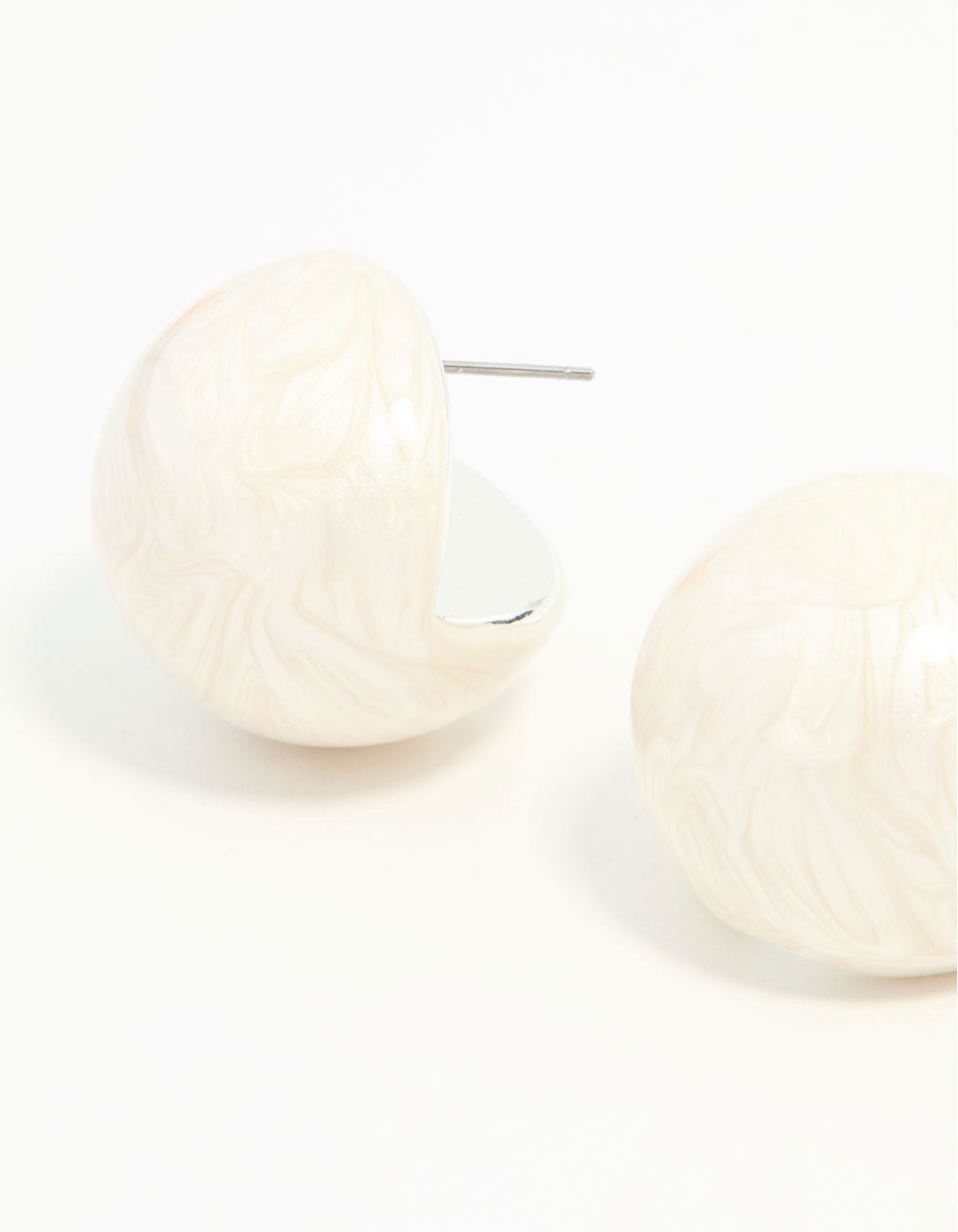 Cream Marbled Pearl Ball Stud Earrings