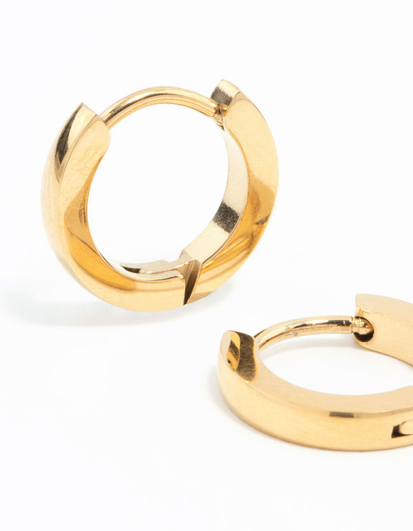 Highlighting waterproof gold plated stainless steel thin clicker earrings with detailed craftsmanship close up view