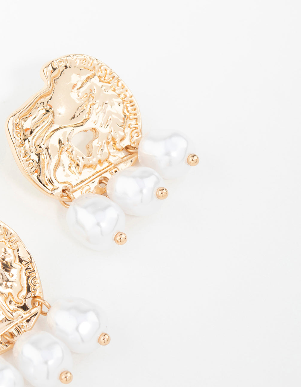 Gold Hammered Coin & Pearl Drop Earrings