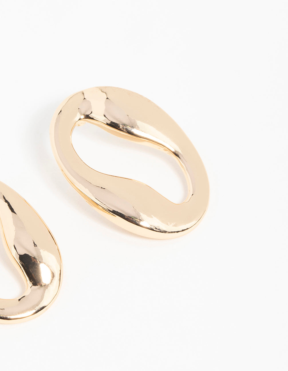 Gold Wavy Open Stud Earrings
