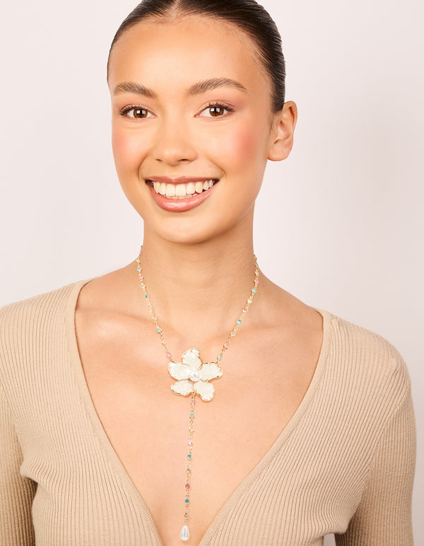 Gold Pearlised Flower Necklace