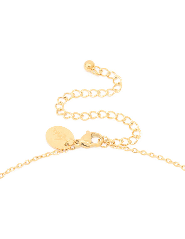 Presenting a waterproof gold plated stainless steel large bubble letter V initial pendant necklace clasp detail view