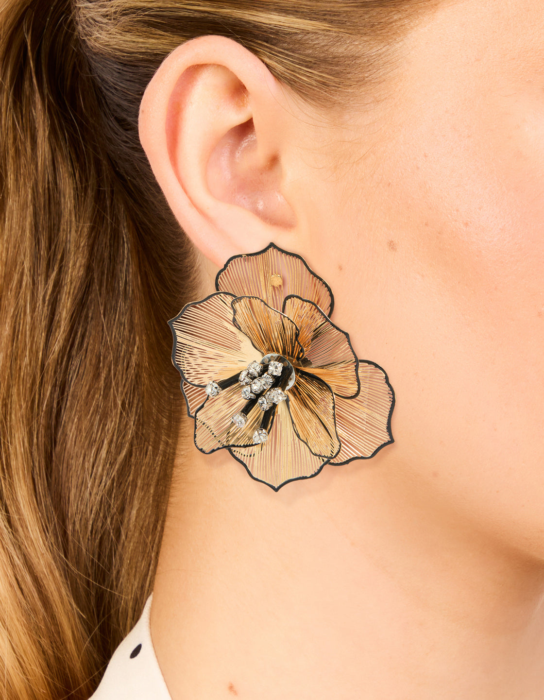 Gold Diamante Laser Cut Black Outline Full Flower Earrings