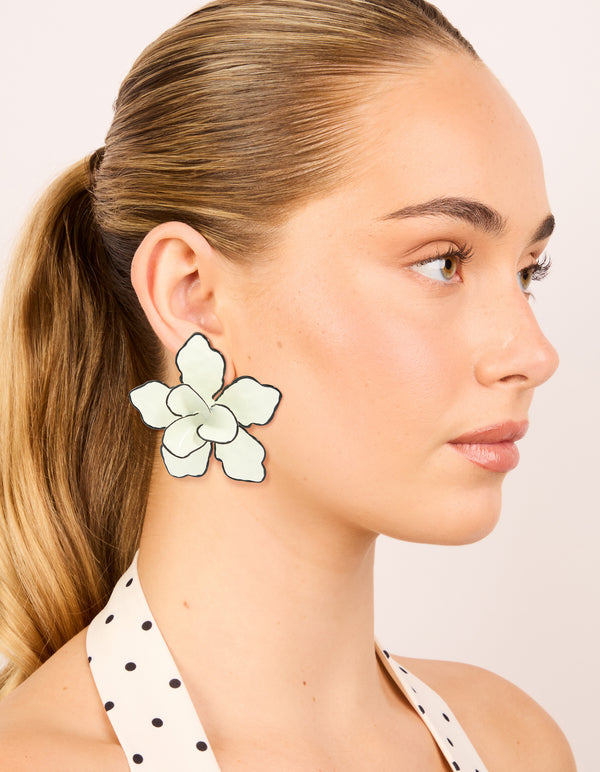 Black & White Five Petal Flower Stud Earrings