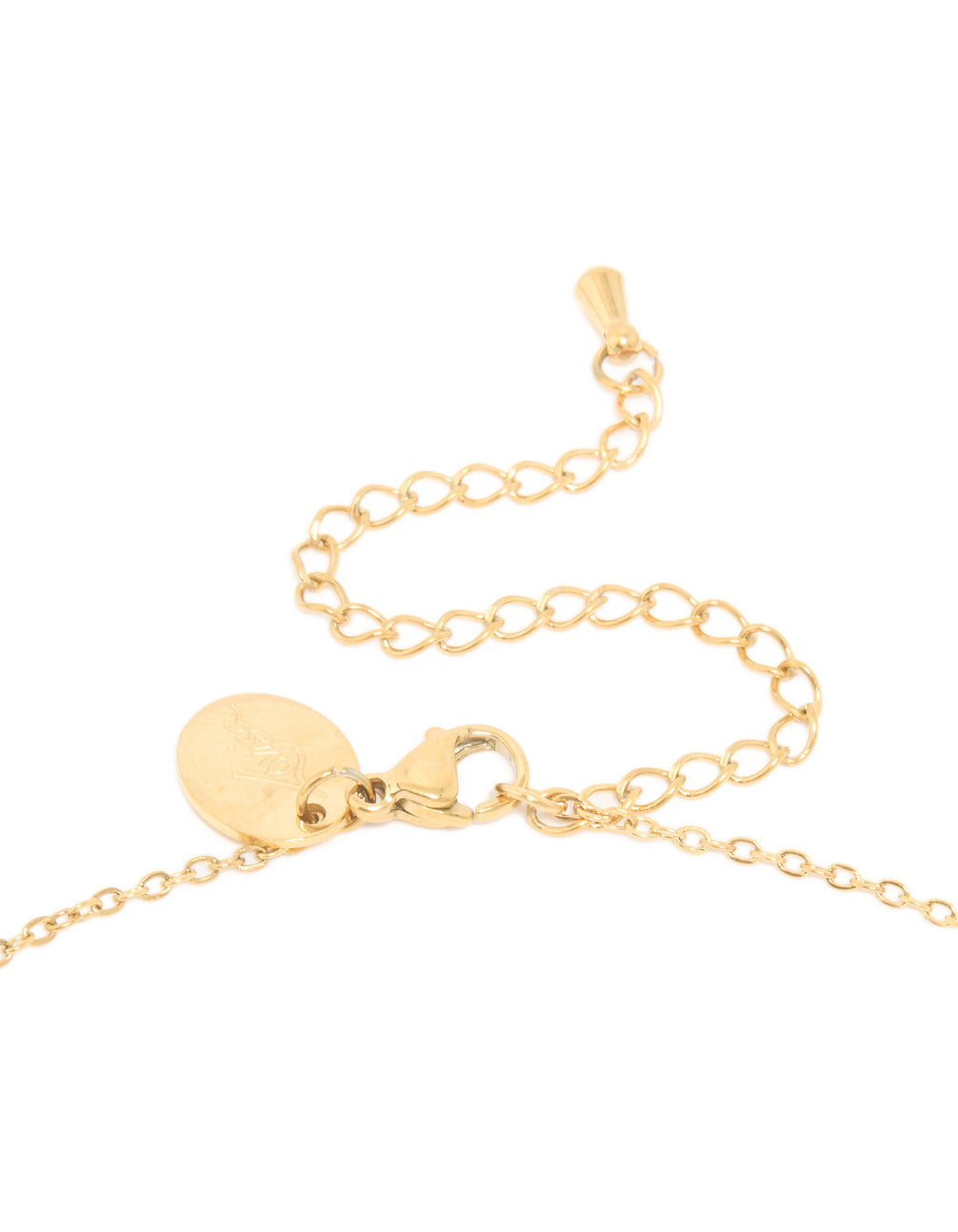 Highlighting the waterproof gold plated stainless steel letter C pendant necklace with dainty styling clasp detail view