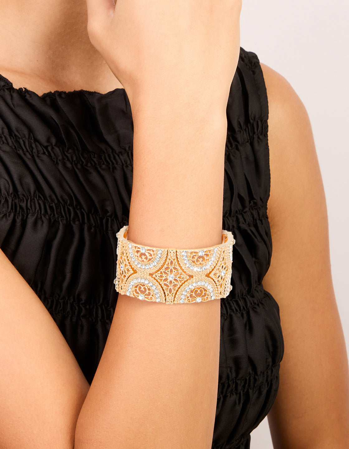 Gold Diamante Filigree Stretch Bracelet