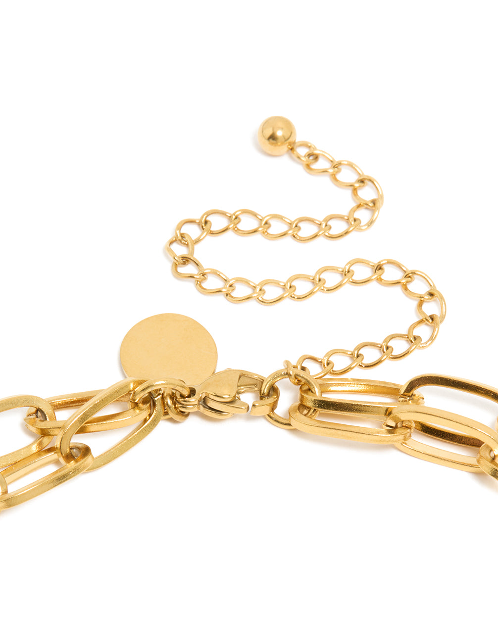 Highlighting a waterproof double layered necklace with heart pendant in marble pattern, crafted from gold plated stainless steel, chunky style clasp detail view