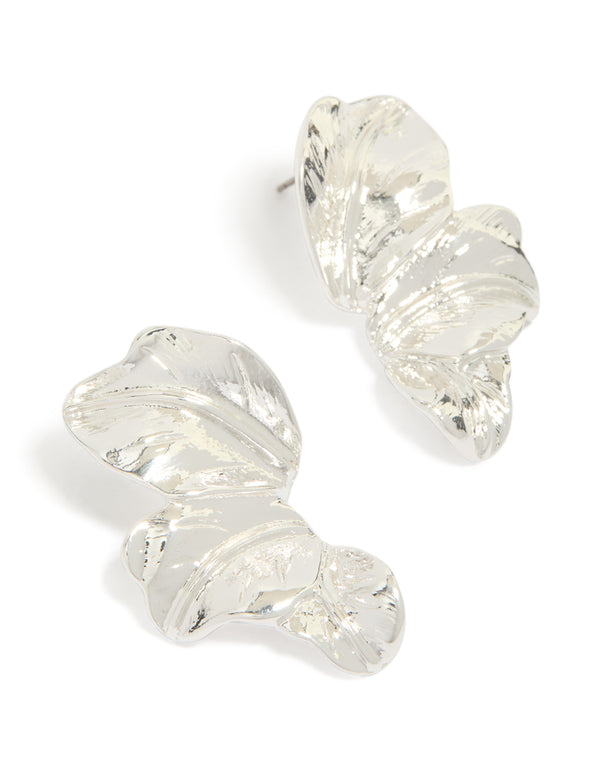 Showcasing molten flower fan stud earrings design in silver front view