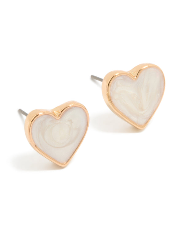 Showcasing heart-shaped enamel stud earrings with marble pattern in gold front view