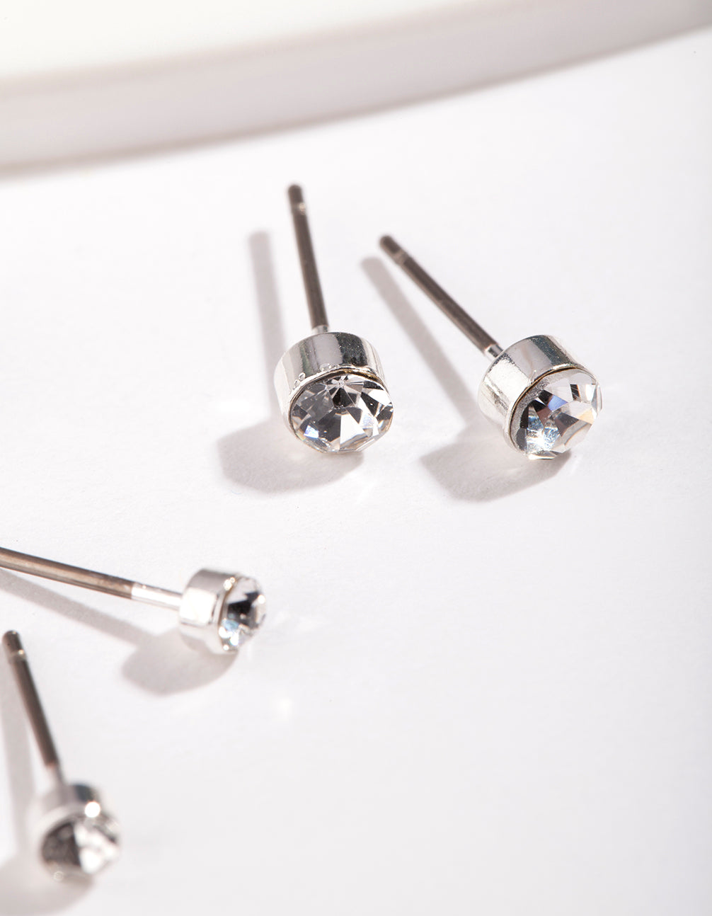 Silver Cubic Zirconia Circle Pack