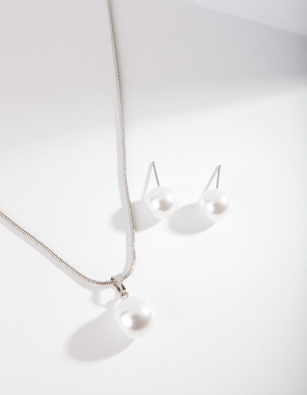 Silver Classic Pearl Jewellery Set