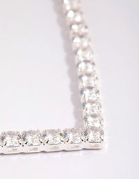 Silver Cubic Zirconia Cupchain Point Necklace - link has visual effect only