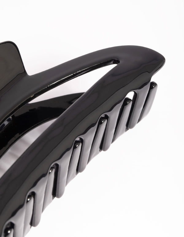 Black Circular Claw