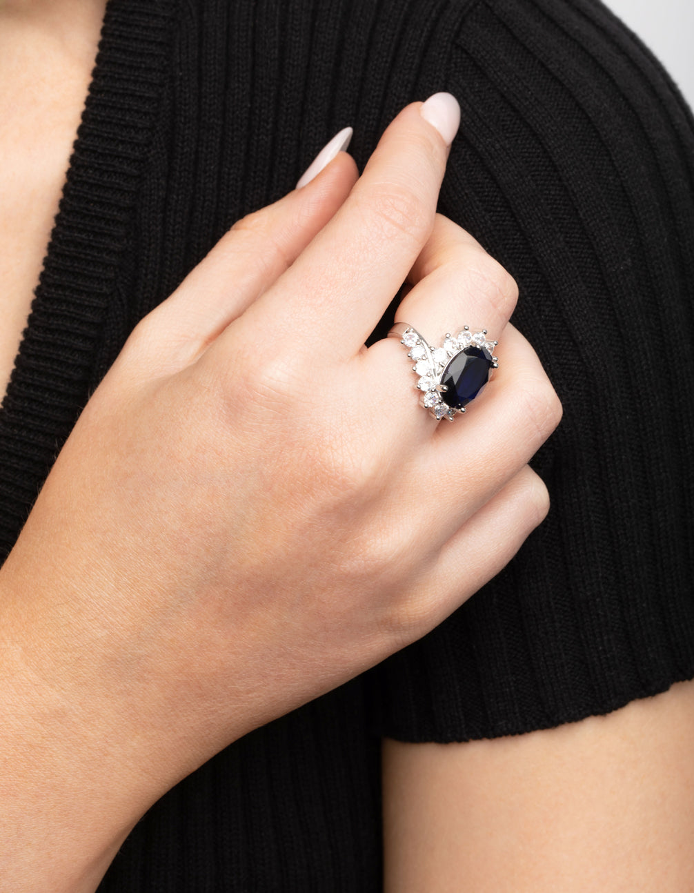 Silver Cubic Zirconia Vintage Sapphire Oval Ring