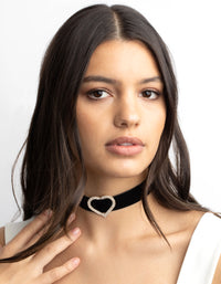 Black Velvet Diamante Heart Choker - link has visual effect only