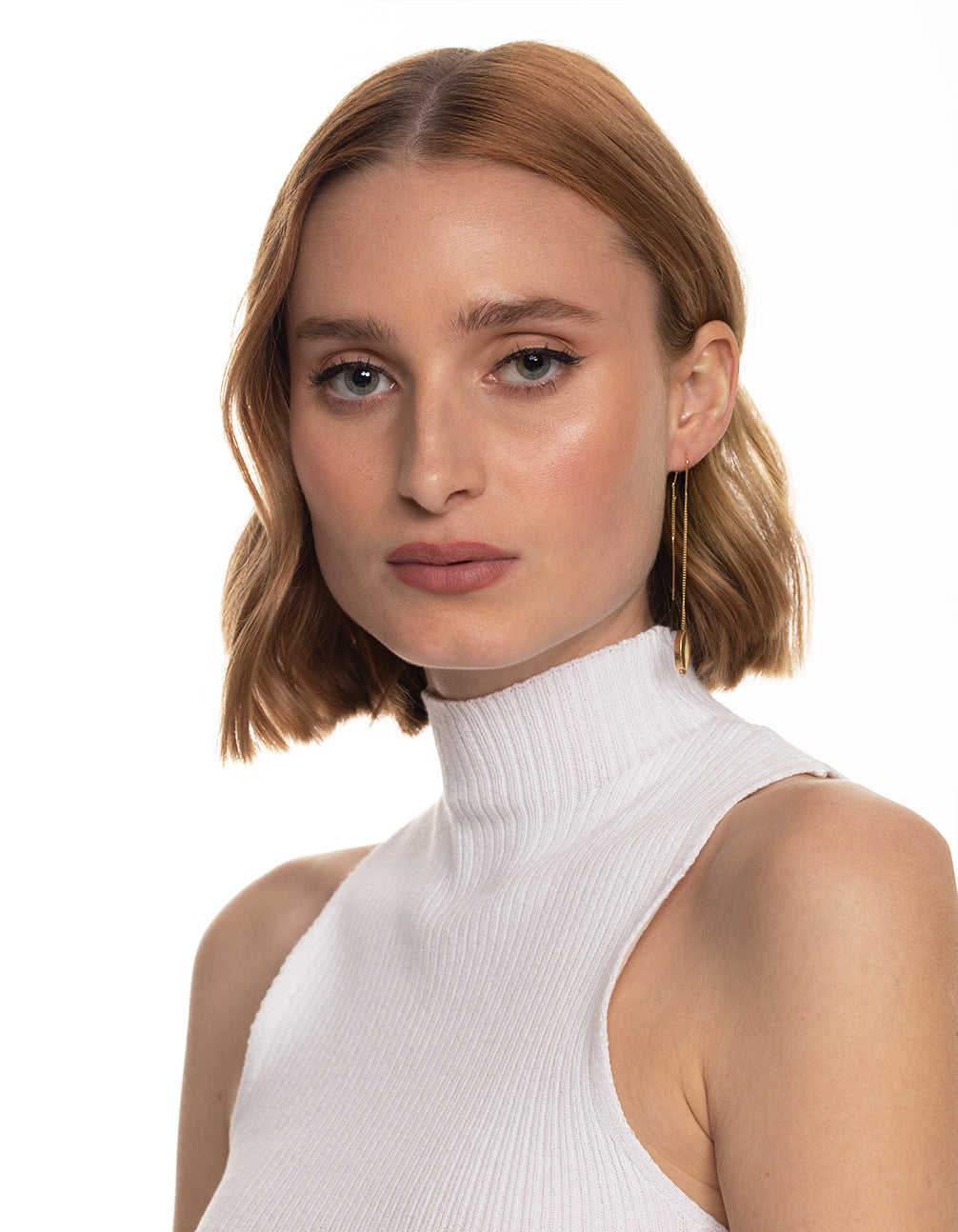 Worn Gold Threader Oval Earrings