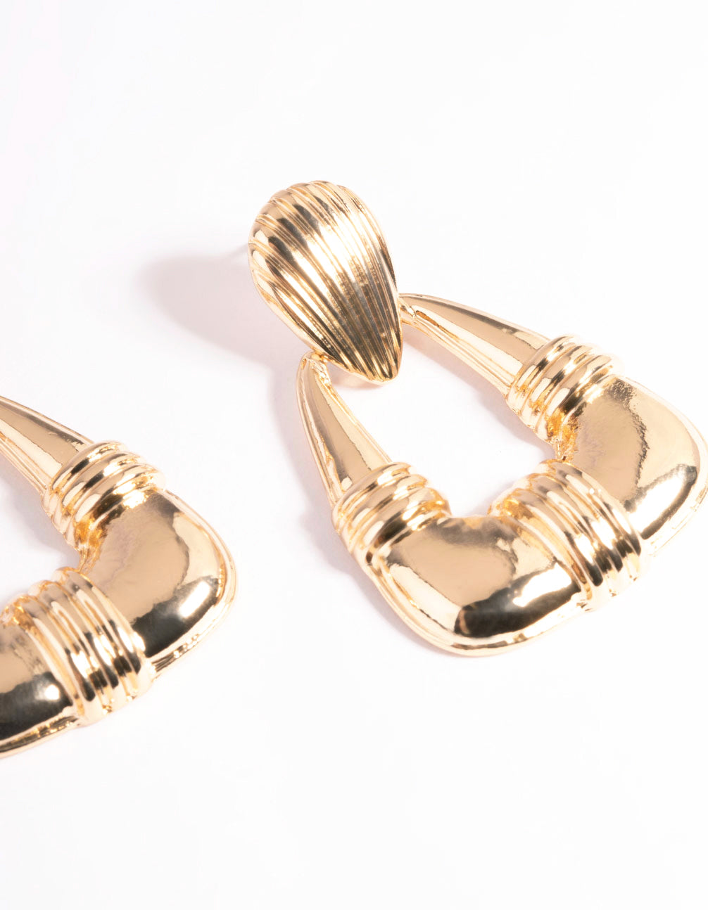Gold Drop Curve Earrings