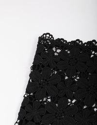Black Fabric Embroidered Daisy Bandana - link has visual effect only