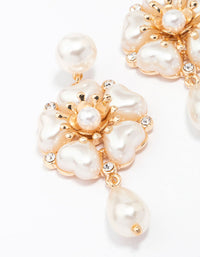 Gold Heart Pearl Drop Earrings - link has visual effect only