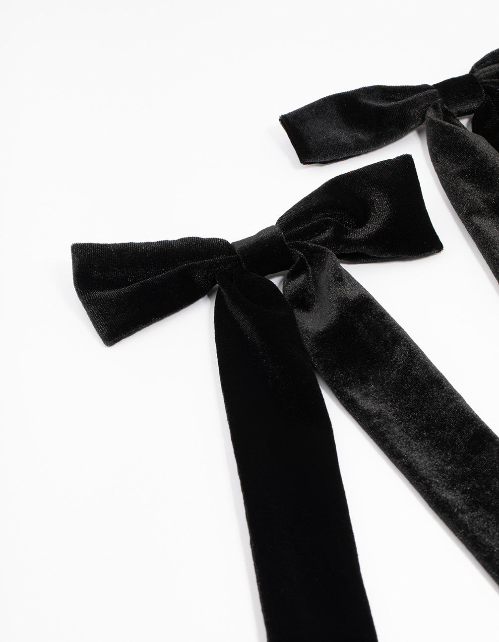 Black Large Velvet Fabric Bows 2-Pack