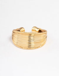 Beautiful gold plated textured rows ring close up view - link has visual effect only