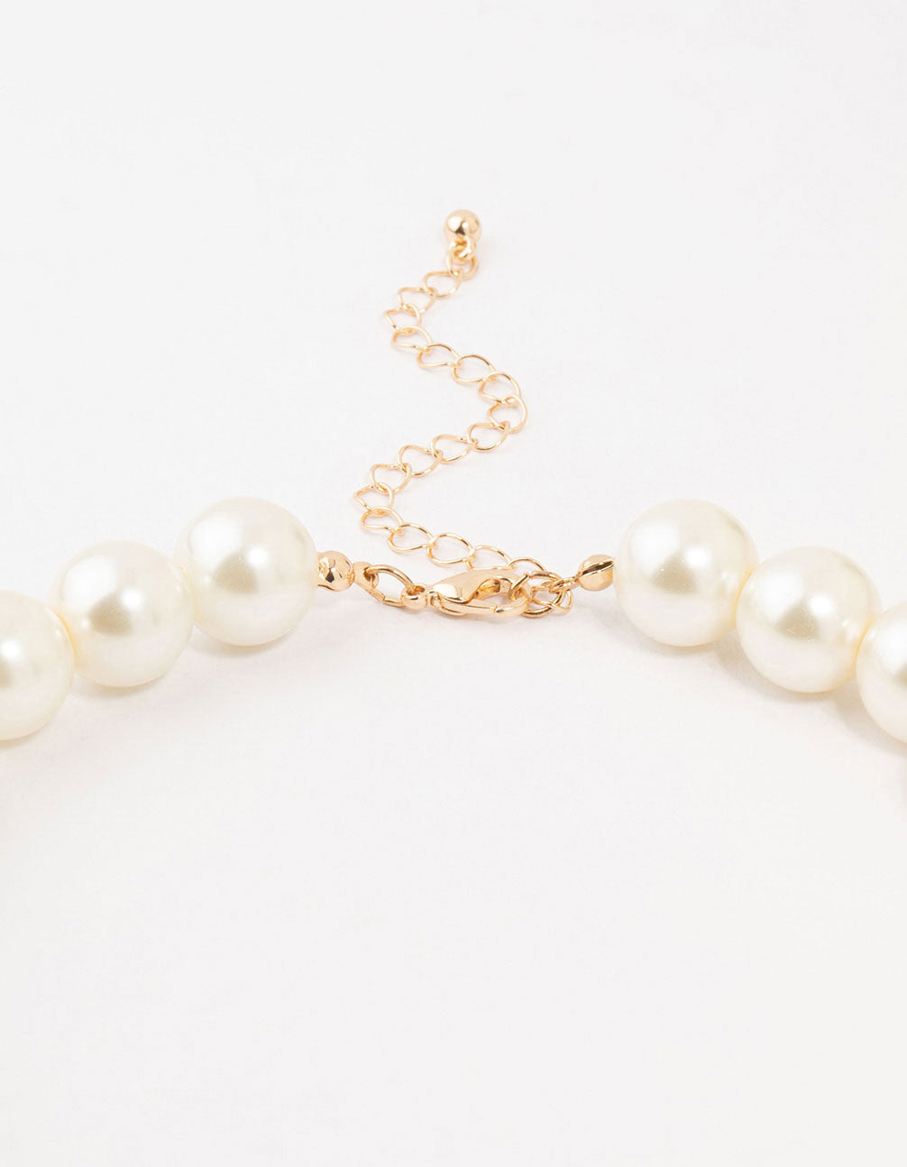 Beaded Graduating Pearl Necklace