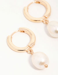 Gold Freshwater Pearl Huggie Earrings - link has visual effect only