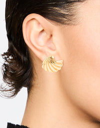 Gold Plated Ribbed Medium Curved Stud Earrings - link has visual effect only