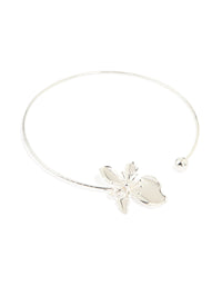 Silver Flower Torque Necklace - link has visual effect only