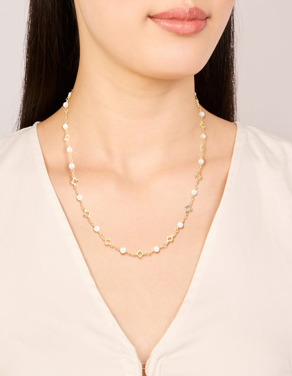 Gold Plated Pearl Flower Outline Necklace