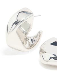 Silver C-Shape Stud Earrings - link has visual effect only
