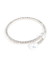 Silver Cubic Zirconia Round Pearl Wrist Cuff - link has visual effect only