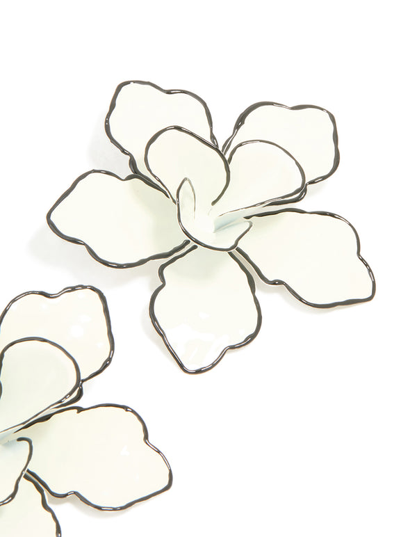 Black & White Five Petal Flower Stud Earrings