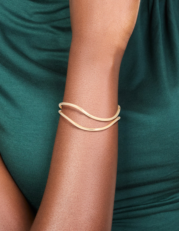 Gold Open Wire Wrist Cuff