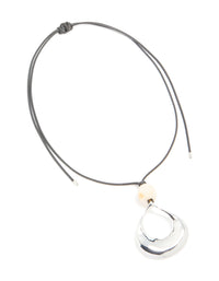 Silver & Beaded Open Pendant Necklace - link has visual effect only