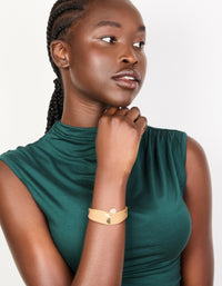 Gold Plated Diamante Centre Thick Wrist Cuff - link has visual effect only