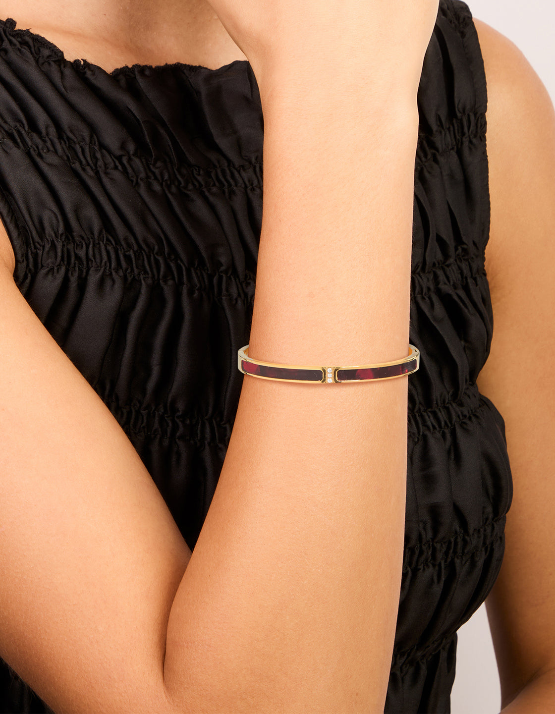 Waterproof Gold Plated Stainless Steel Dark Red Pearlised Inlay Hinged Bangle