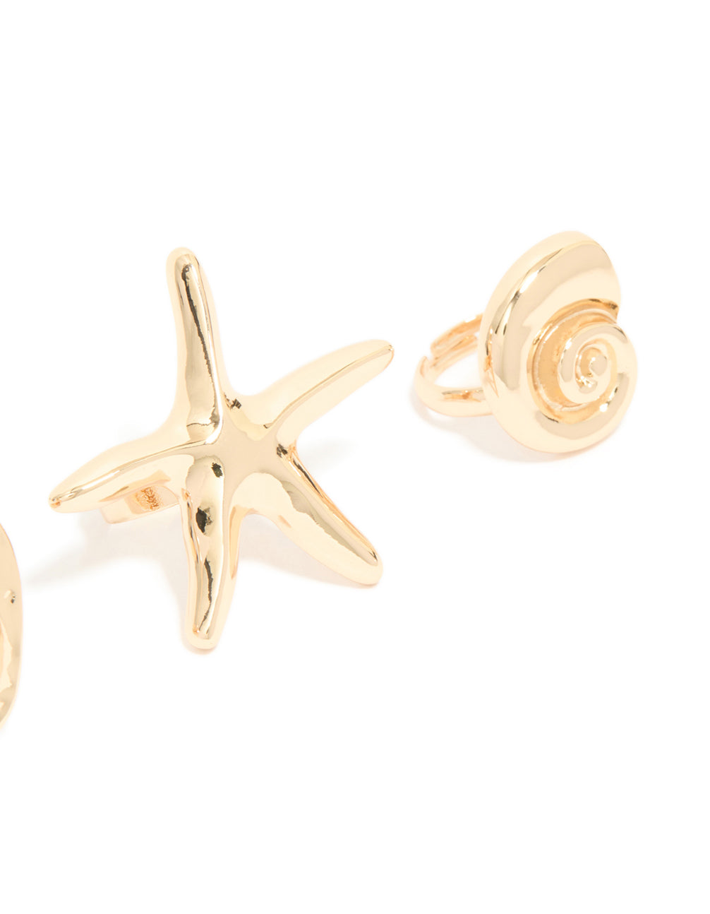 Stunning gold sea life large rings in a 3-pack with shell and ocean accents detail view