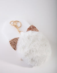 Kids Fluffy White Keyring - link has visual effect only