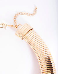 Gold Wide Slinky Necklace - link has visual effect only