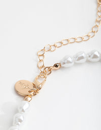 Gold Faux Pearl Choker - link has visual effect only