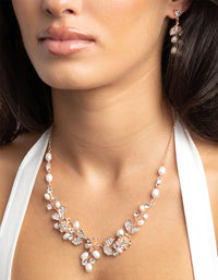Rose Gold Diamante & Pearl Necklace - link has visual effect only