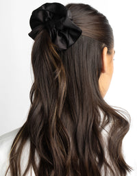 Large Black Scrunchie - link has visual effect only