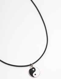 Silver Yin & Yang Cord Necklace - link has visual effect only
